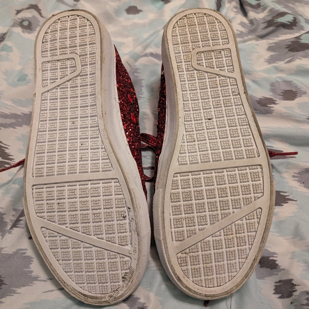 Sparkling Red Glitter Sneakers - Picture 3 of 4